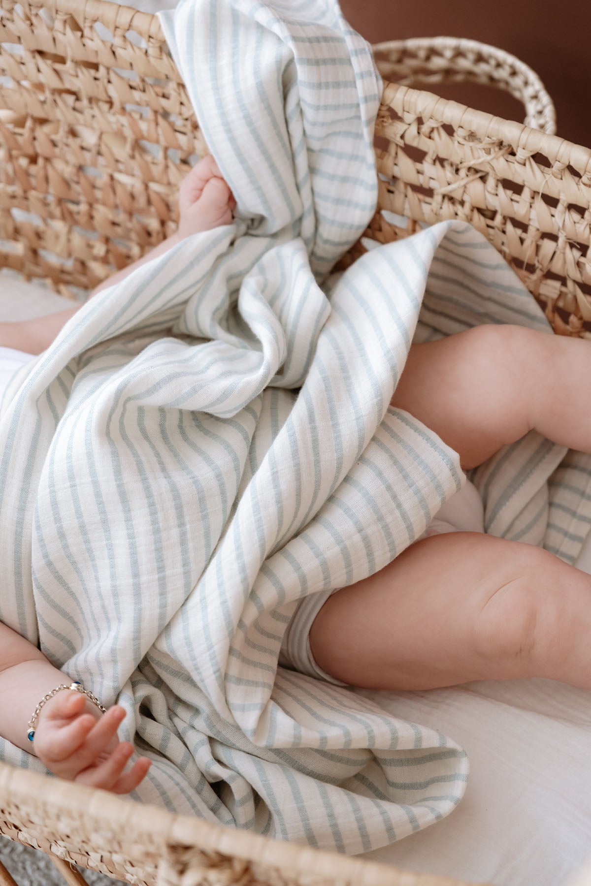 Müslin Örtü | Line Series image 10