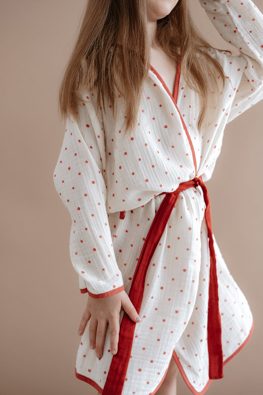 Müslin Bornoz  |  Red Dots image 3