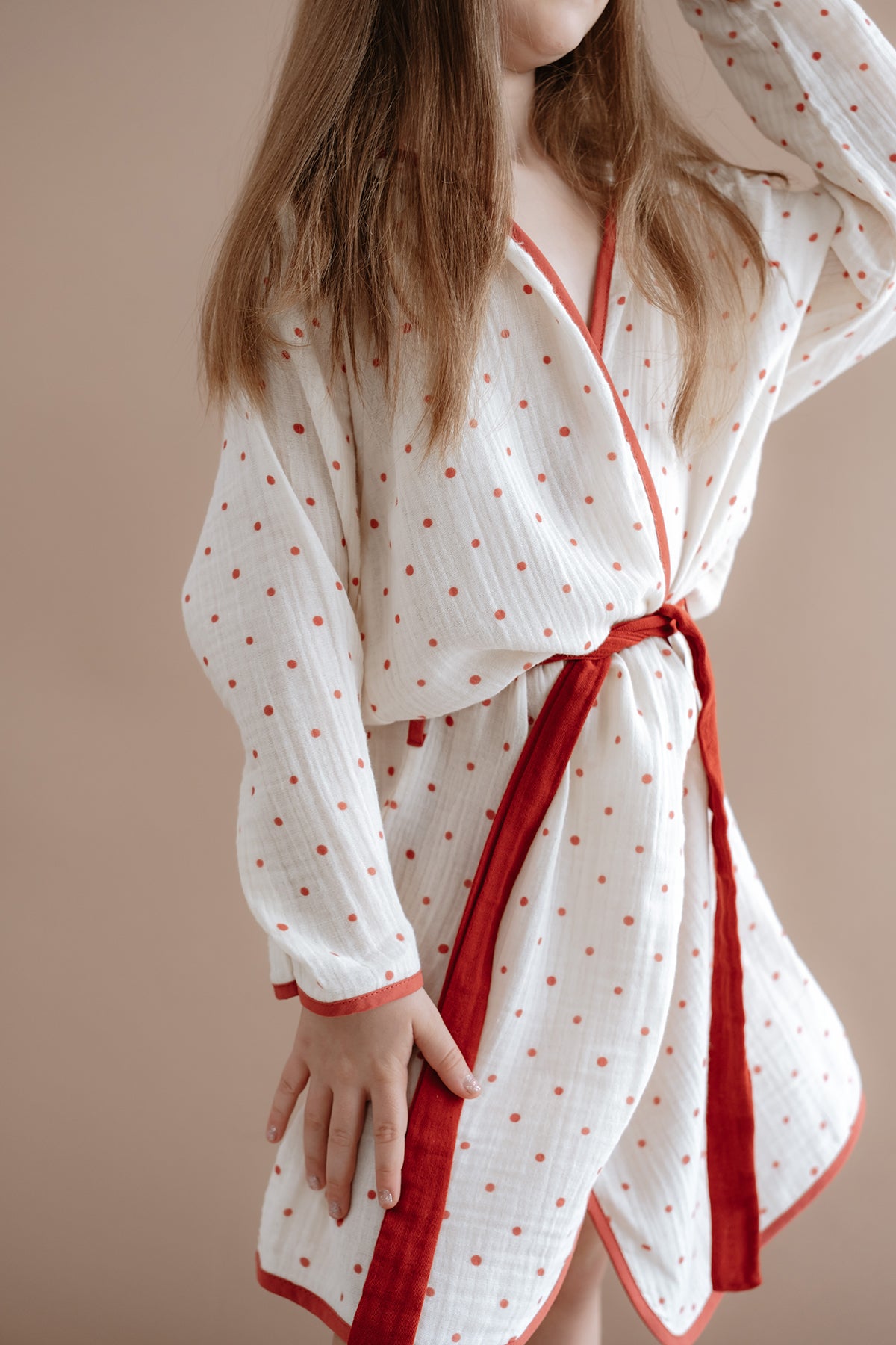 Müslin Bornoz  |  Red Dots image 3