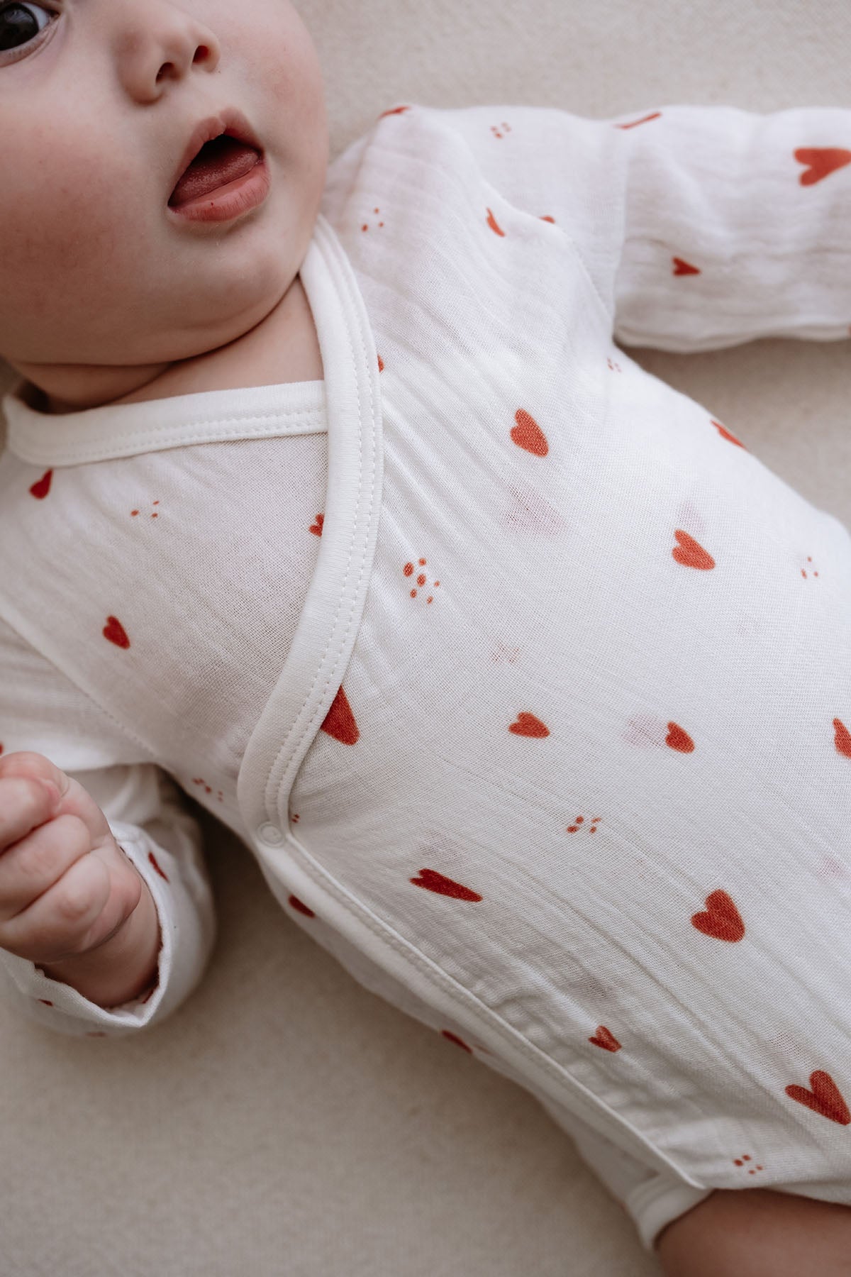 Müslin Kruvaze Body  | Red Hearts image 1