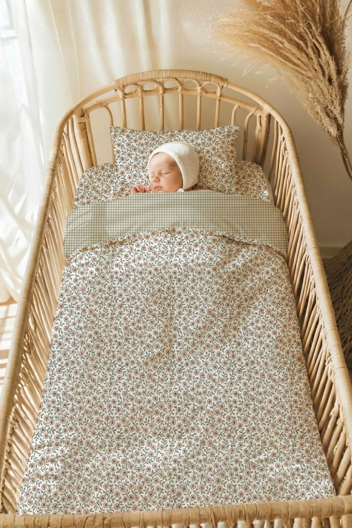 Anne Yanı Nevresim Takımı (60x100)  |Briar Bloom image 1