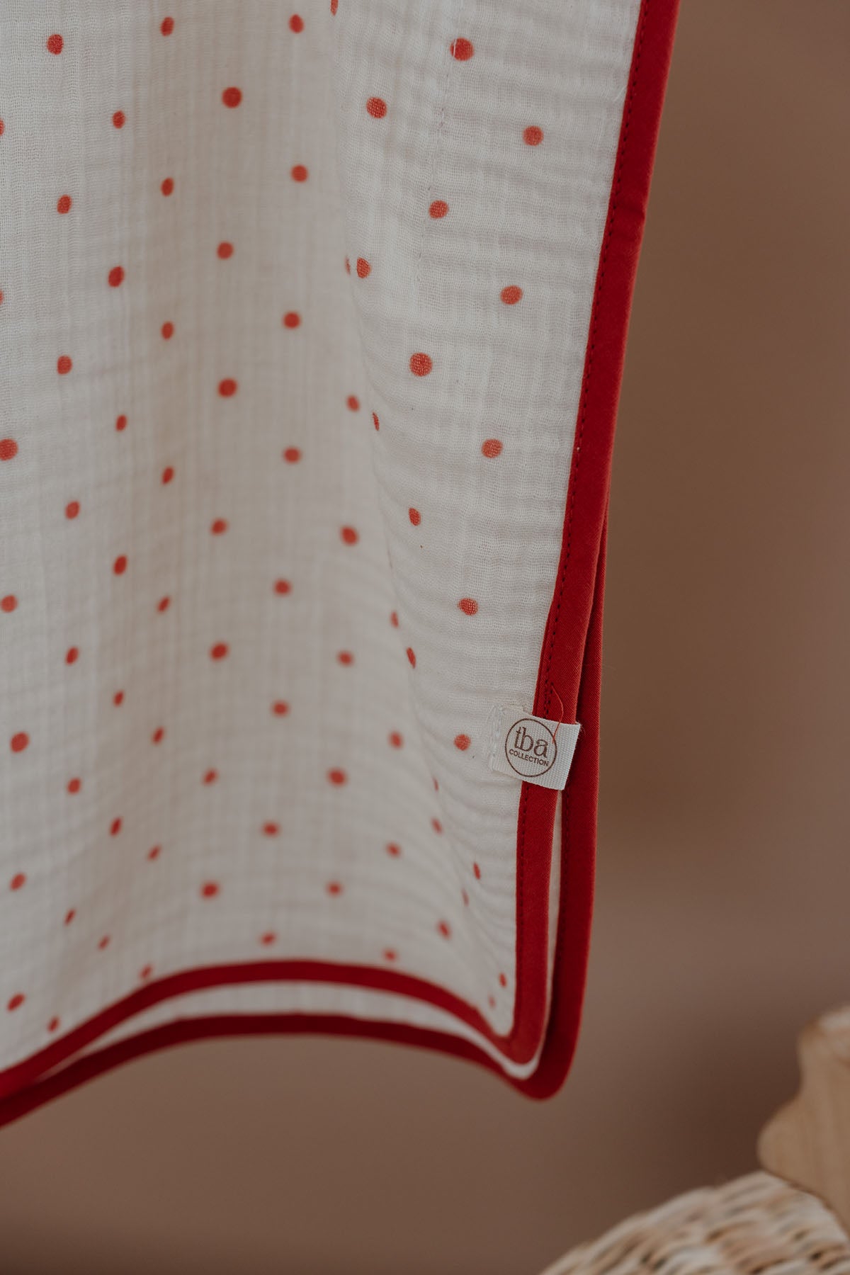 Müslin Panço  |  Red Dots image 2