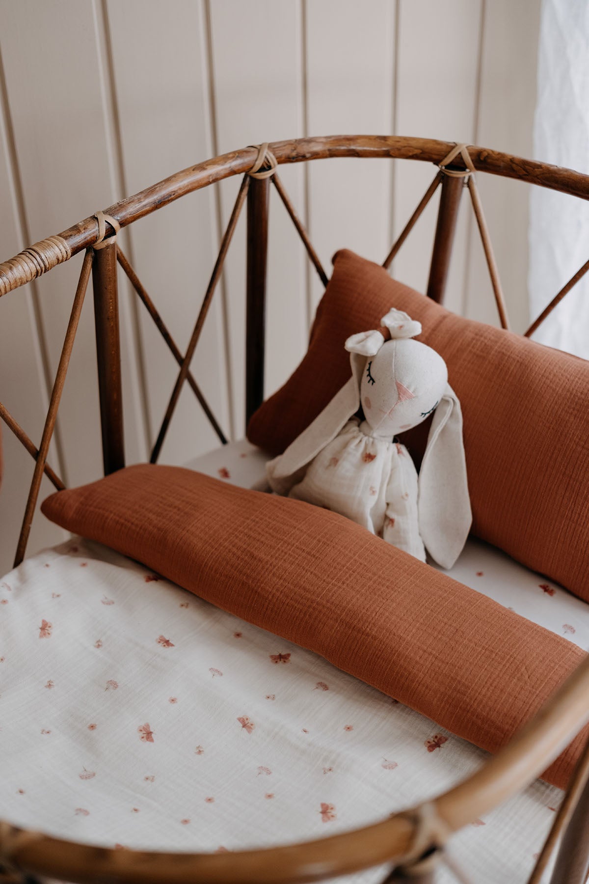 Anne Yanı Müslin Nevresim Takımı  |  Boho Butterfly image 0