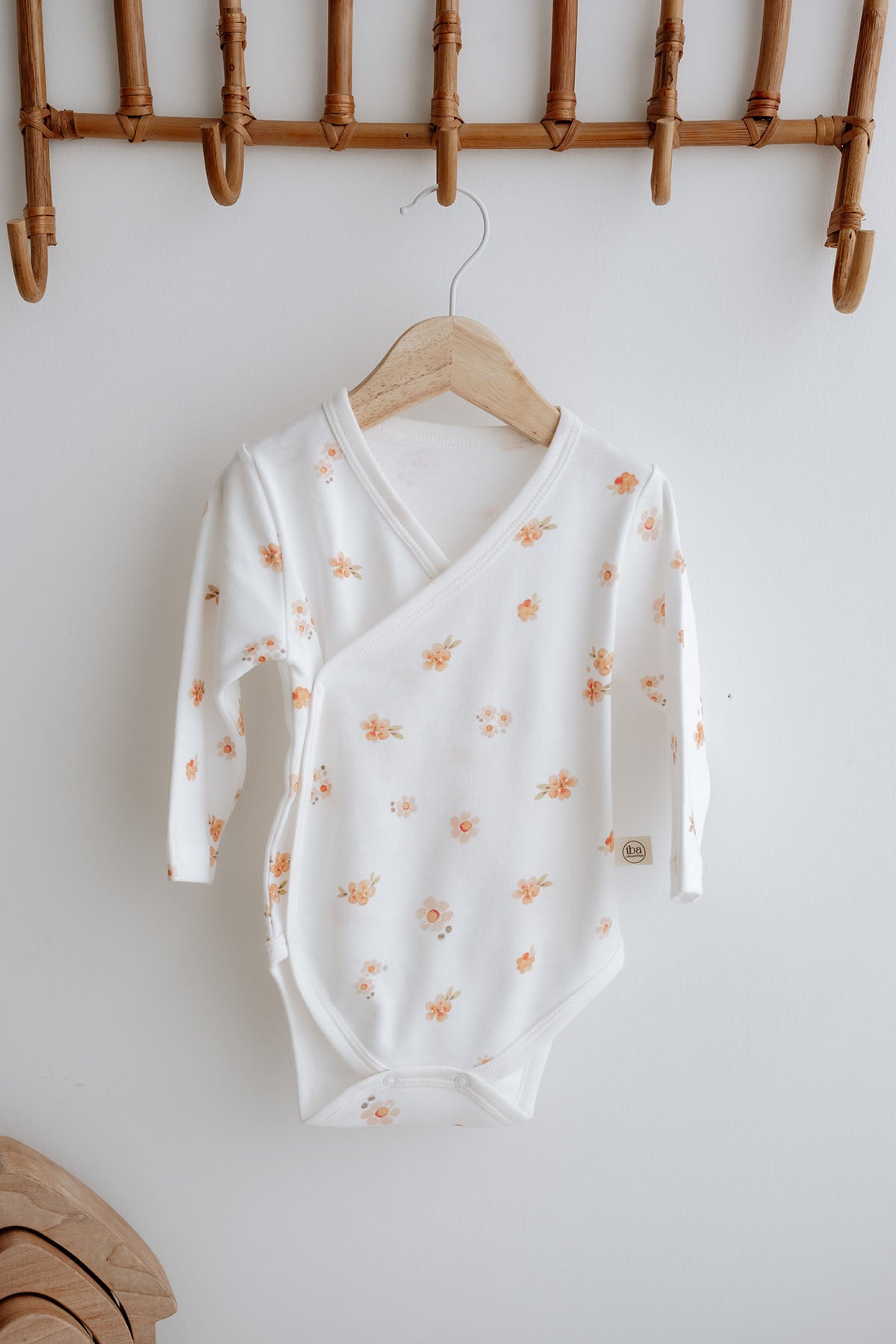 Kruvaze Body  | Peachy Flowers image 6
