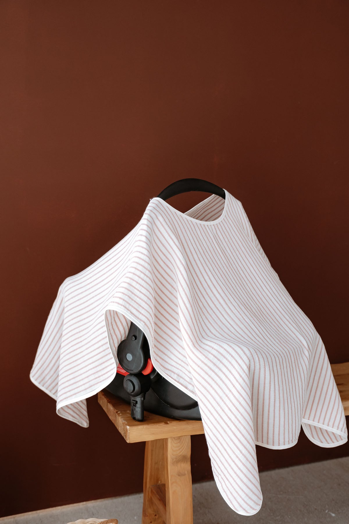 Müslin Emzirme ve Puset Örtüsü | Line Series image 14