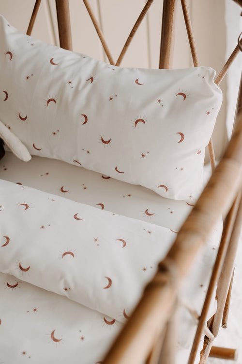 Anne Yanı Nevresim Takımı (60x100)  |  Boho Moons image 1