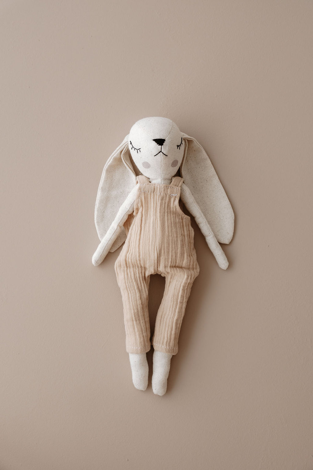 Erkek Tavşan Uyku Arkadaşı | Line Series - Bej image 1
