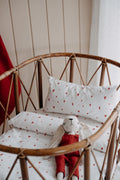 Anne Yanı Nevresim Takımı (60x100)  |  Red Hearts image 0