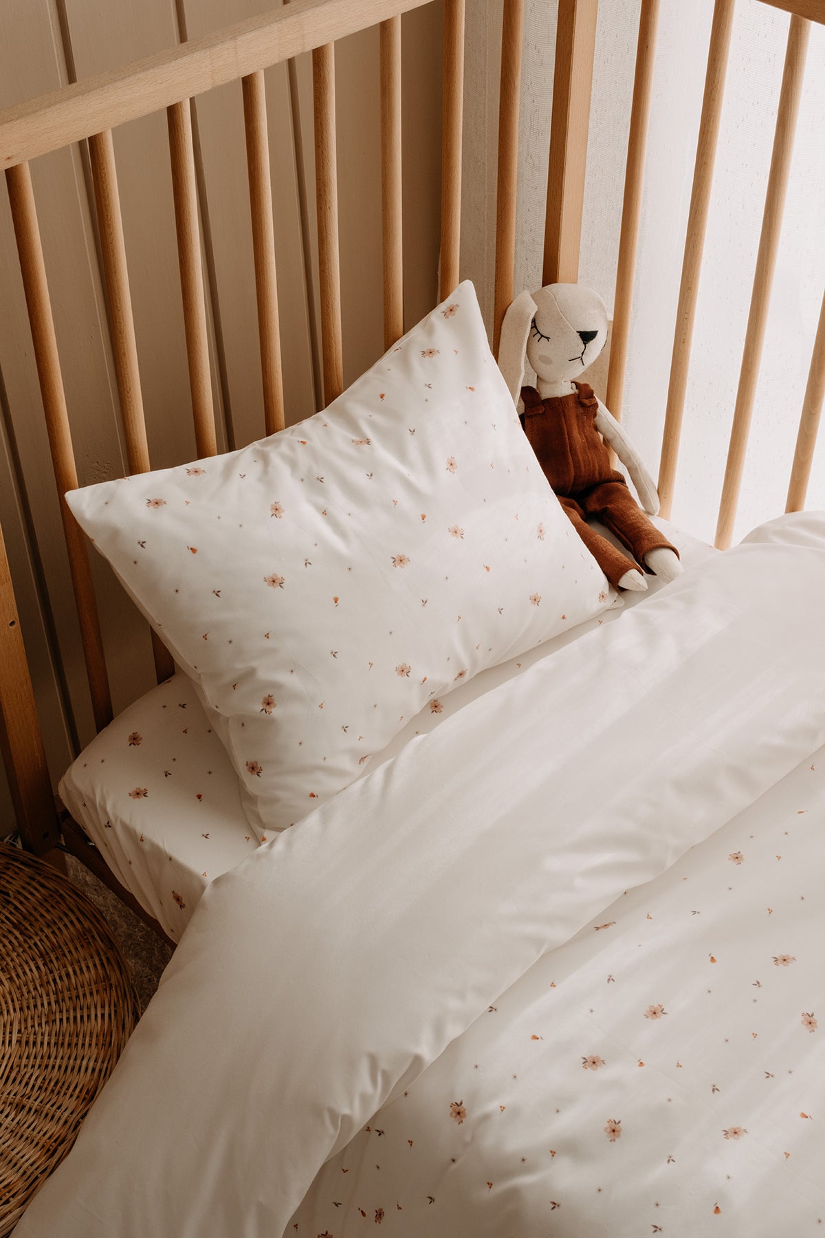 Bebek Boy Nevresim Takımı (100x150)  |  Tiny Boho Florals image 1