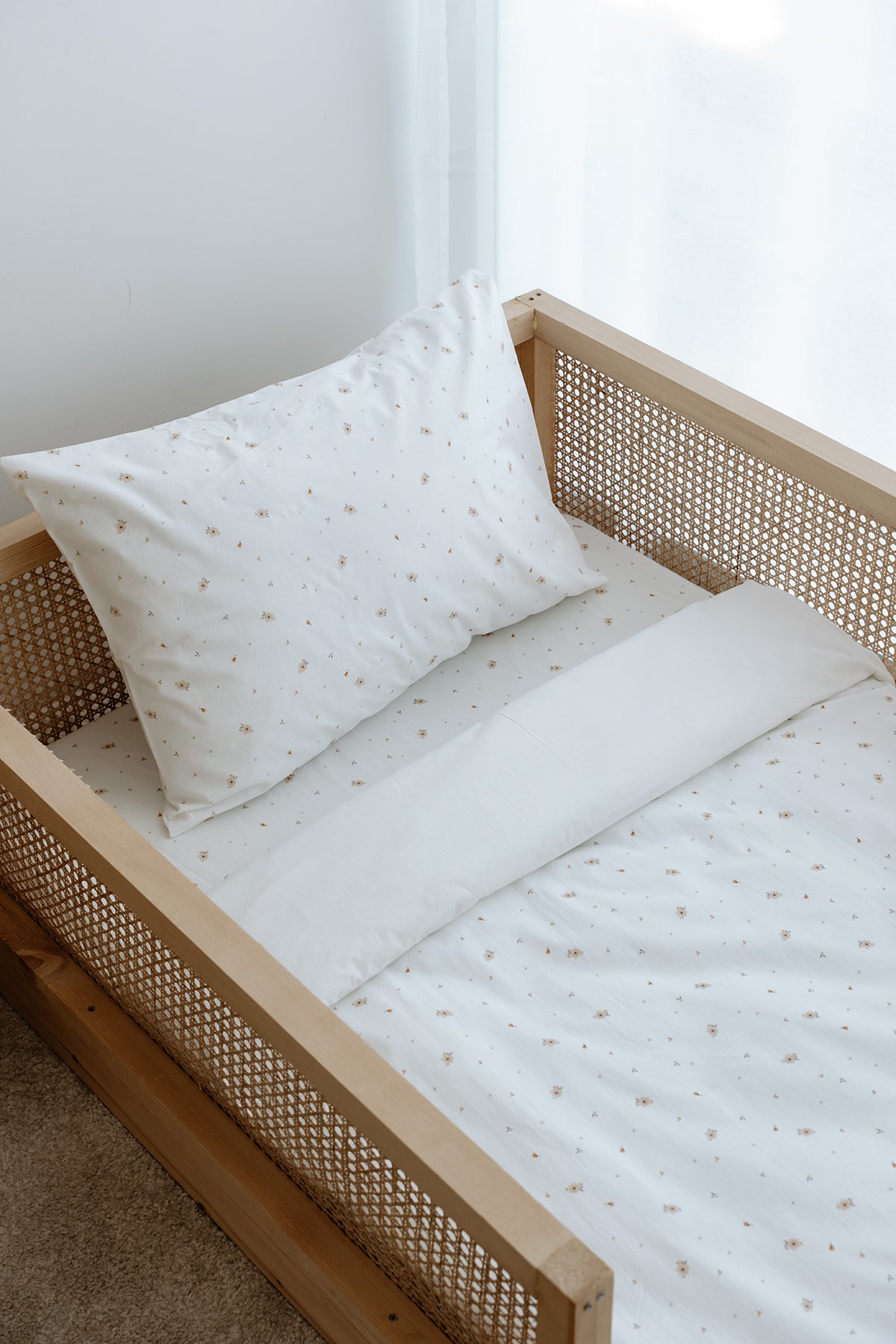 Montessori Nevresim Takımı (100x200) | Tiny Boho Florals image 0