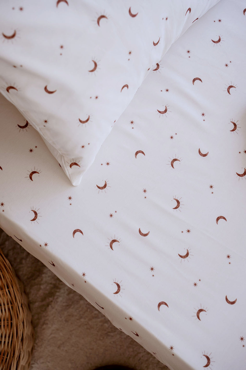 Lastikli Çarşaf Seti  |  Boho Moons image 2